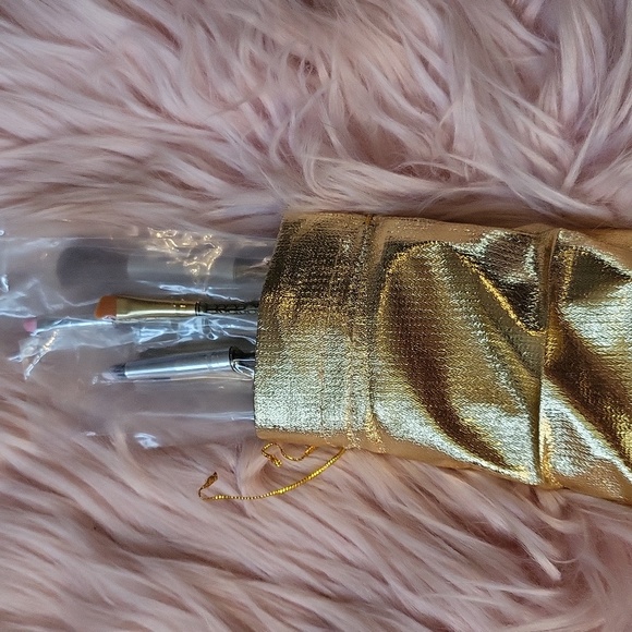 New Listing!! Brand New UNBRANDED GAME OF THRONES METAL MAKE-UP BRUSH SET-8 CT. - Picture 5 of 5